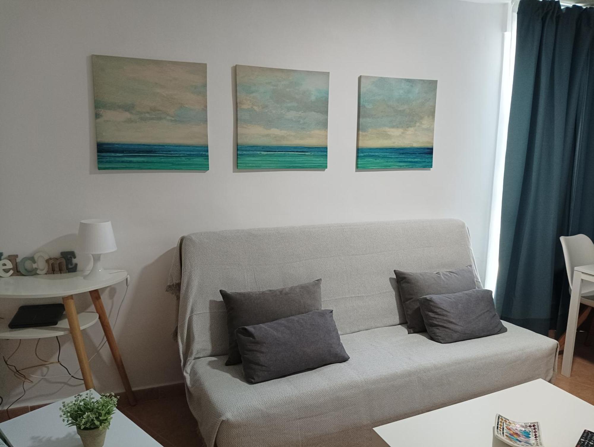 Luminoso Estudio Muy Cerca De La Playa Apartment Benalmadena Luaran gambar